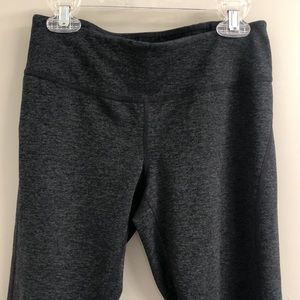 Zella cropped leggings - charcoal grey heather